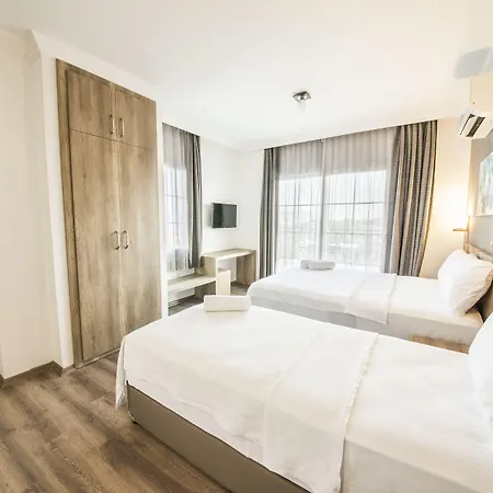 Dekatria Rooms&aparts 3*