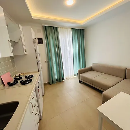 Dekatria Rooms&aparts מלון 3*