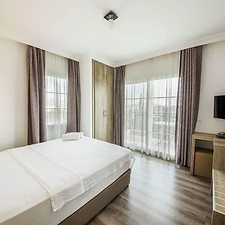 Dekatria Rooms&aparts Hotell
