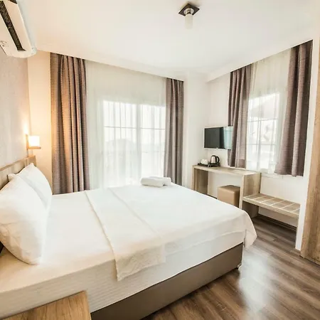 Dekatria Rooms&aparts מלון
