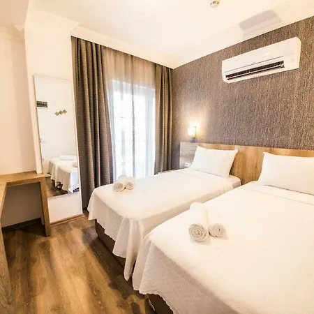 Dekatria Rooms&aparts 호텔 3*