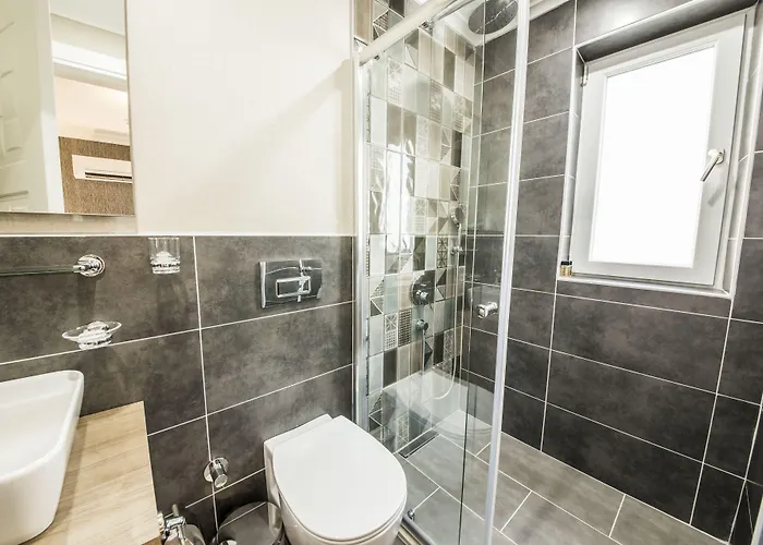 Otel Dekatria Rooms&aparts