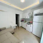 Dekatria Rooms&aparts فندق 3*