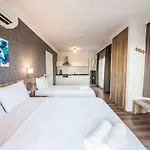 فندق Dekatria Rooms&aparts كاس