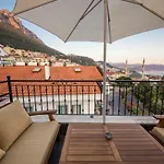 Dekatria Rooms&aparts فندق