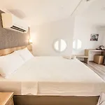فندق Dekatria Rooms&aparts 3*